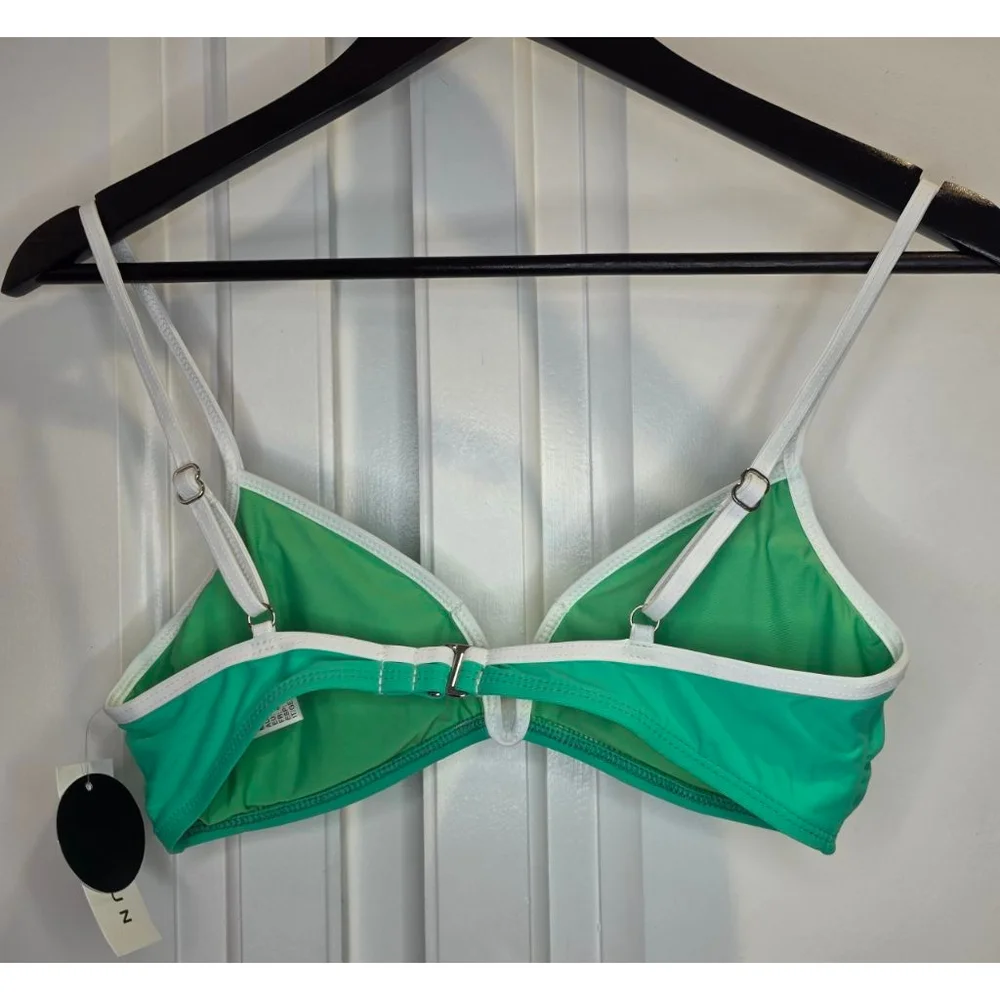 PacSun Salero Swim Mint Green Bikini Top NWT Medium Contrast Trim Y2K Resort
